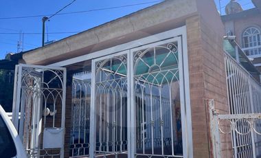 Casa en venta en Colonia Huentitán El Alto