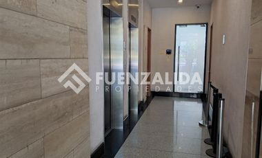 Oficina en Venta en Av. Andrés Bello con Padre Mariano