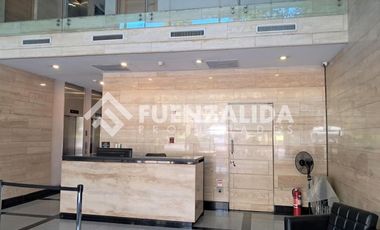 Oficina en Venta en Av. Andrés Bello con Padre Mariano