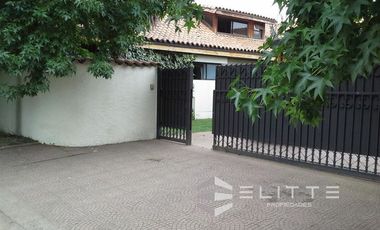 Casa en Venta en (SLV 13.459) VILLA LOS JARDINES
