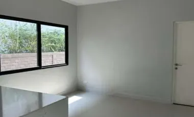For sale 4 Bedroom Detached House in Setthasiri Wongwaen-Lamlukka in Bueng Kham Phroi, Lam Luk Ka, Pathum Thani