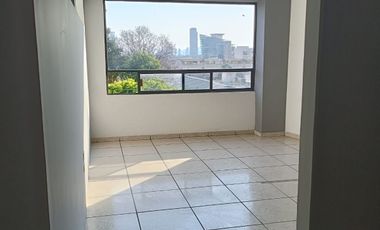 Renta edificio con excelente ubicación 4 pisos,  todo o por piso
