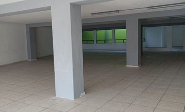 Renta edificio con excelente ubicación 4 pisos,  todo o por piso