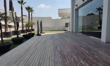 Increíble departamento a la Renta en Bosque Real Towers (V)