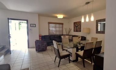 Casa en venta en Bosques del Poniente, 4to Sector, Santa Catarina