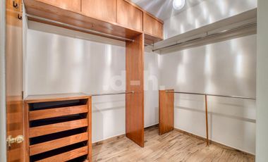 Renta o Venta  Casa lomas de Tecamachalco