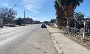 TERRENO EN RENTA SOBRE AV. UNIVERSIDAD EN TORREÓN, COAH. CERCA DEL TEC. MILENIO