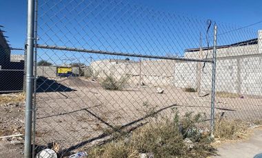 TERRENO EN RENTA SOBRE AV. UNIVERSIDAD EN TORREÓN, COAH. CERCA DEL TEC. MILENIO