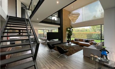 Casa en Venta Cota