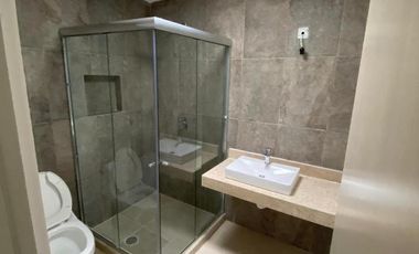 RENTA CASA CANAH RESIDENCIAL ZONA NORTE LEON GTO