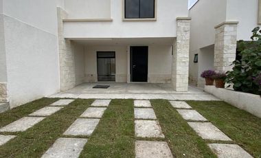 RENTA CASA CANAH RESIDENCIAL ZONA NORTE LEON GTO