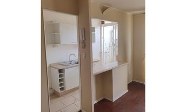 Venta depto 3D1B con estacionamiento en condominio Los Andes