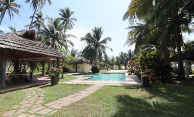 Exclusiva Residencia en Playa Azul, Michoacán – Un Paraíso Frente al Mar