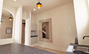 CASA EN VENTA EN PÁTZCUARO, ZONA CENTRO.