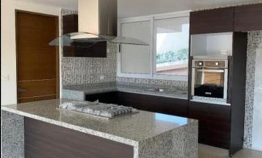 Renta Exclusivo Penthouse en Zona Esmeralda – Rancho San Juan