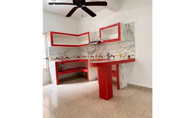 CASA DE BELLA ARQUITECTURA EN COL. COPOYA