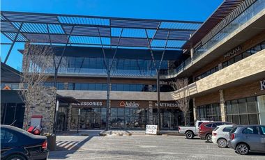 Local en Venta Plaza Forum Leones Cumbres Monterrey