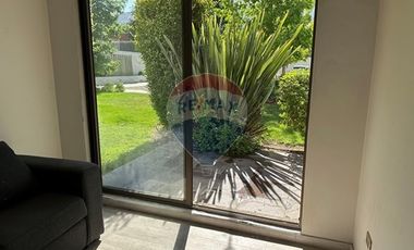 Impresionante!! Oficina con Patio, Estac. y Bodega