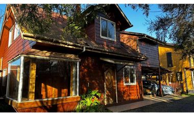 Vendo Casa Central en pequeño condominio Río Bueno