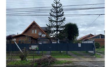 Vendo Casa Central en pequeño condominio Río Bueno