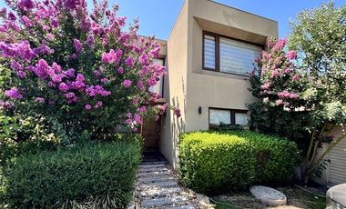 Casa en Venta en Los Libertadores con lo Pinto