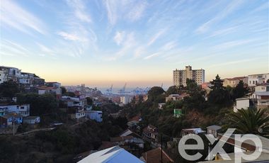 Departamento en Venta en CERRO ALEGRE