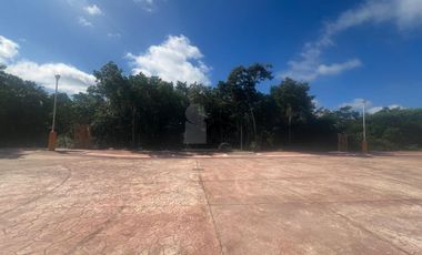 TERRENO EN VENTA EN RESIDENCIAL LAGOS DEL SOL EN CANCUN