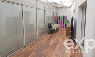 Oficina en Venta en Fanor Velasco