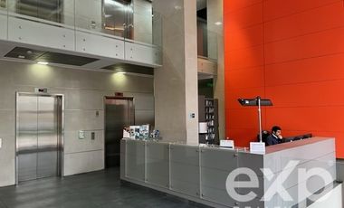Oficina en Arriendo en Av. Kennedy con Gerónimo de Alderete