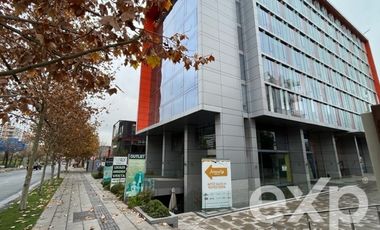 Oficina en Arriendo en Av. Kennedy con Gerónimo de Alderete
