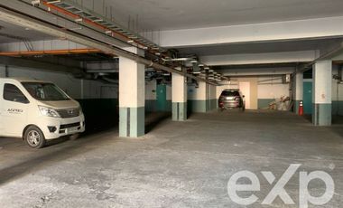 Oficina en Arriendo en Manquehue Sur 520