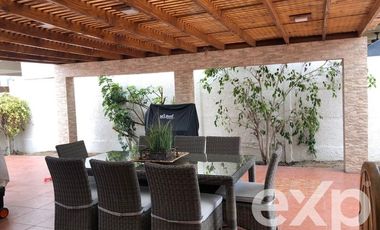 Casa en Arriendo en Costa Laguna