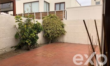Casa en Arriendo en Costa Laguna