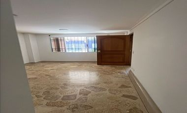 🏡 OFICINA EN VENTA UBICADA EN MEDELLÍN SECTOR LAURELES