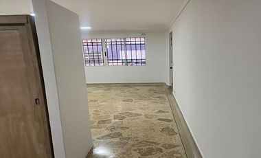 🏡 OFICINA EN VENTA UBICADA EN MEDELLÍN SECTOR LAURELES
