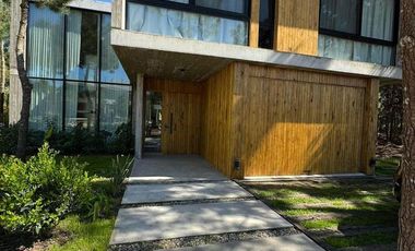 Casa en  COSTA ESMERALDA MARITIMO IV LOTE 31