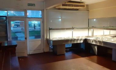 LOCAL COMERCIAL DE 220M2 EN PLENO CENTRO DE PINAMAR