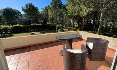 CASA DE 4 DORMITORIOS C/ PISCINA LA HERRADURA