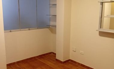 ALQUILER DEPARTAMENTO 4TO PISO URB LA CAPILLLA LA MOLINA