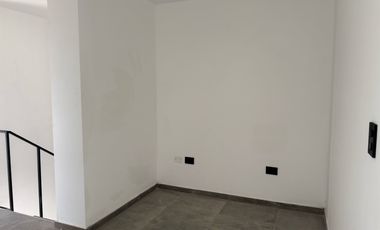 Venta  de Duplex - Distrito Sur - 3 Dormitorios Seguridad