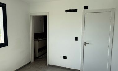 Venta  de Duplex - Distrito Sur - 3 Dormitorios Seguridad