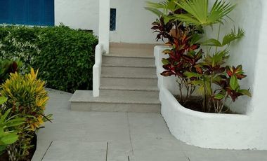 ESPECTACULAR CASA DE VENTA EN CASABLANCA SE AUTO PAGA SOLA FINANCIAMIENTO  GENERA UNA RENTABILIDAD ANUAL DE $ 12.000 AL AÑO .