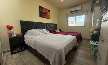 VENTA CASA 2 DORMITORIOS Y PILETA EN TDS3 ROLDAN