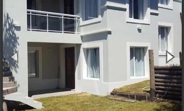 DUPLEX A METROS DEL MAR , OSTENDE