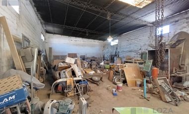 Galpón en  Ucrania y Terrenos en Armenia