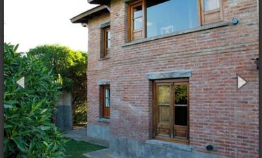 CASA A METROS DEL MAR