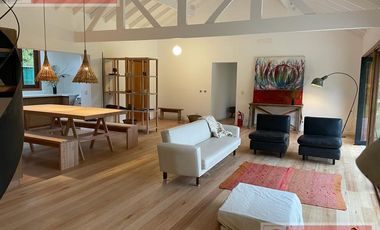 INGENIERO MASCHWITZ-  MODERNA CASA  c/ DISEÑO - A ESTRENAR- UNICO ENTORNO A ORILLAS DEL ARROYO