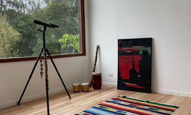 INGENIERO MASCHWITZ-  MODERNA CASA  c/ DISEÑO - A ESTRENAR- UNICO ENTORNO A ORILLAS DEL ARROYO