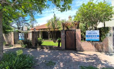 Casa en  VENTA - CASA - VENTA MERLO