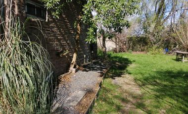 Casa en venta - 3 dormitorios  2 baños - 800mts2 - Lisandro Olmos Etcheverry
